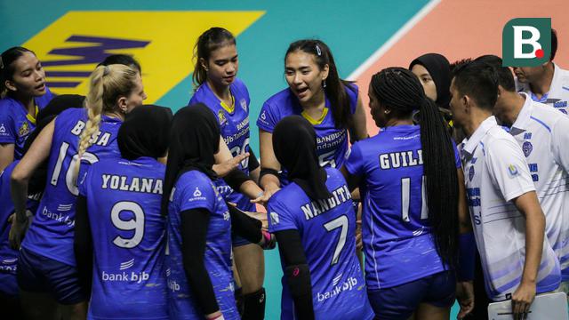 Foto: Pesona Yolla Yuliana di PLN Mobile Proliga 2022, Tak Luntur Ditelan Masa