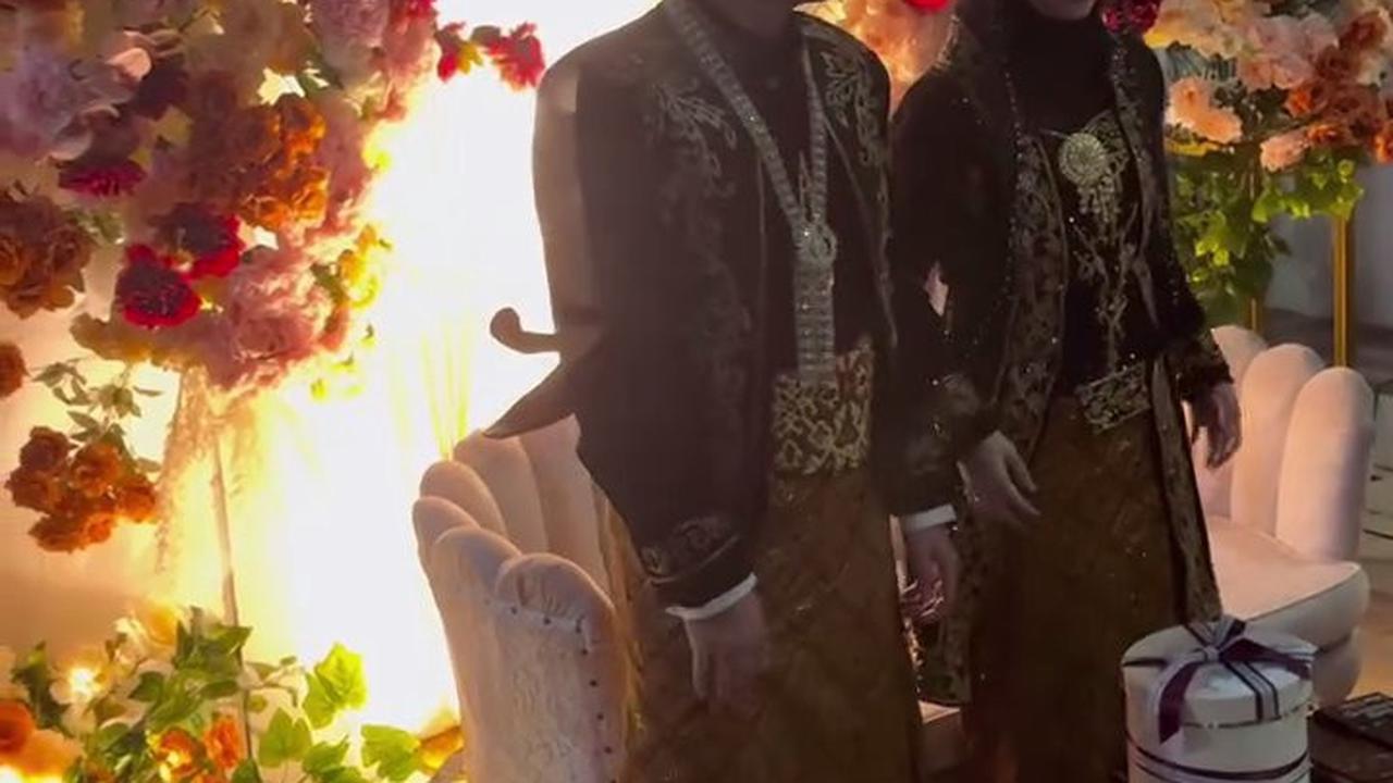 Cara Unik Umi Pipik Rayakan Anniv 1 Tahun Pernikahan Anak, Egy Maulana Vikri: Ada Aja Kerjaan Mertua