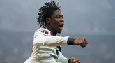 Kobbie Mainoo menjadi bintang dari kemenangan 2-0 Manchester United atas FCSB dalam laga matchday 8 League Phase Liga Europa 2024/2025 yang digelar di Arena Nationala, Jumat (31/1/2025) dini hari WIB. (AP Photo/Andreea Alexandru)