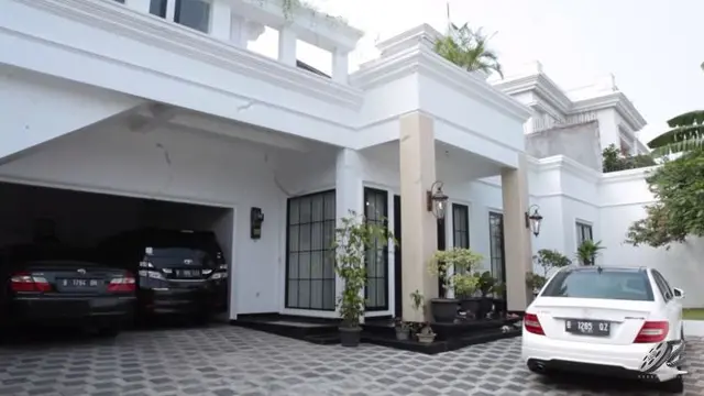 Rumah Olivia Zalianty