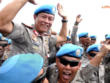Kapolri Pimpin Upacara Pembaretan Polisi Perdamaian