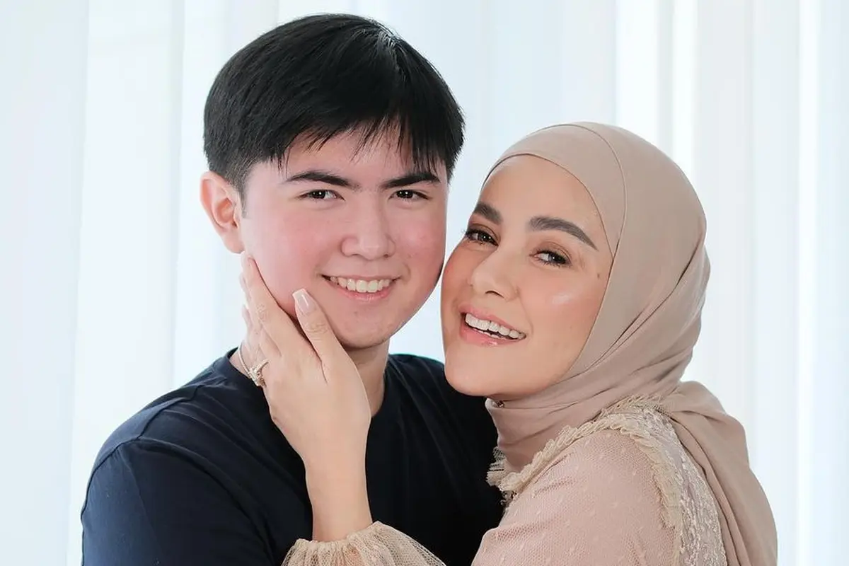 [Fimela] Olla Ramlan dan Sean