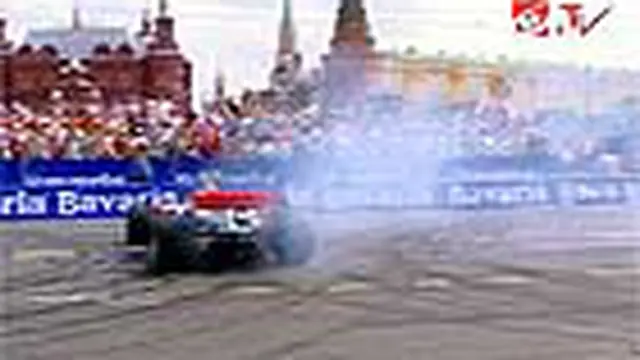 Button Promosikan F1 di Rusia