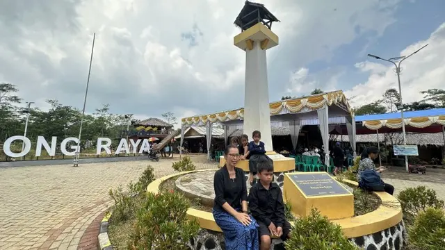 Perekaman e-KTP Masyarakat Baduy Dalam dan Luar