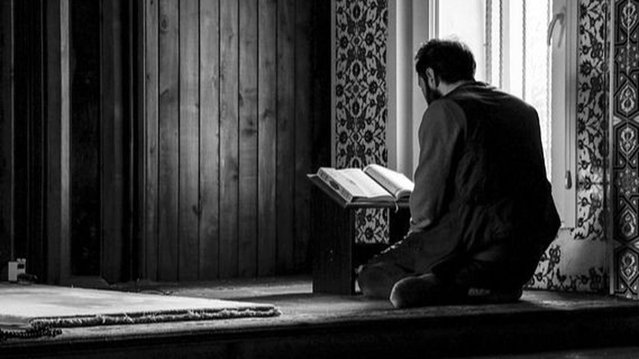 Bacaan Surat Al Ghasyiyah Ayat 1 – 10
