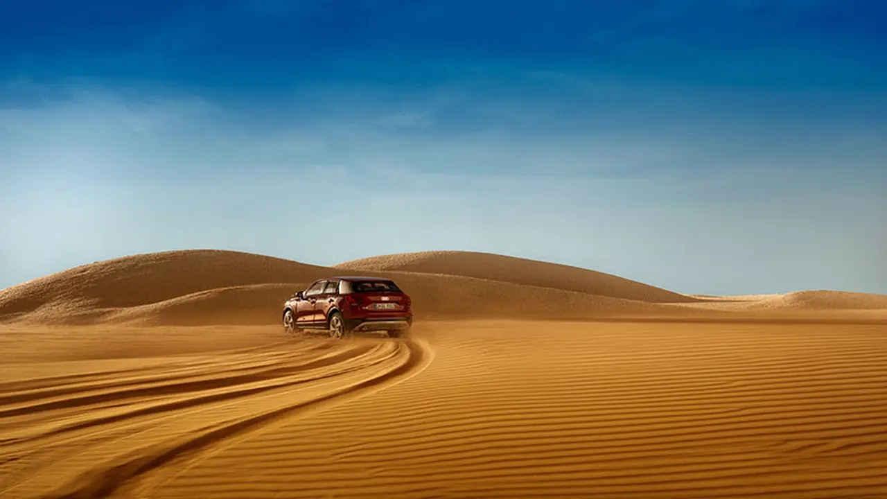 [Bintang] Foto Iklan Mobil di Gurun Ini Cuma Tipuan, Begini Cara Buatnya!