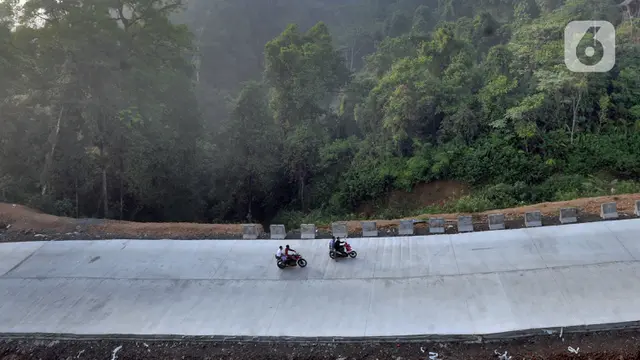 Kehidupan Penambang Emas di Citorek