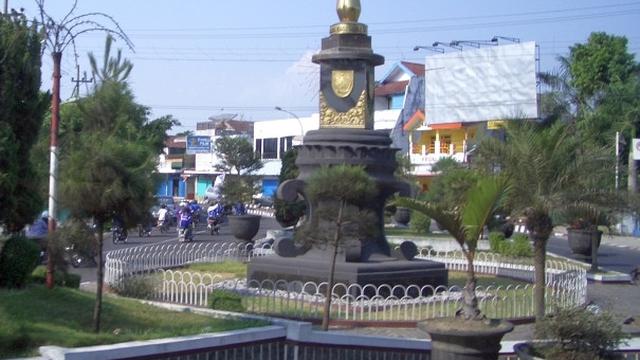 Tempat Wisata Malam di Jember