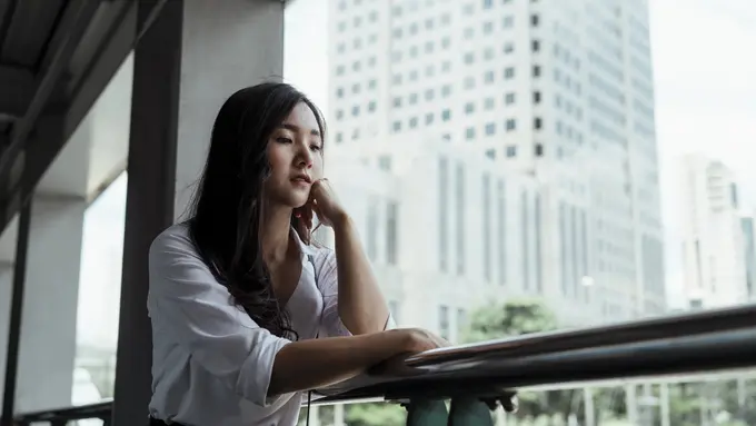 wanita oktober sering terluka