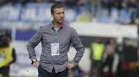 Pelatih Persib Bandung, Miljan Radovic, saat melawan Persiwa Wamena pada laga Piala Indonesia di Stadion Si Jalak Harupat, Bandung, Senin (11/2). Persib menang 7-0 atas Persiwa. (Bola.com/M Iqbal Ichsan)