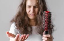 Penyebab Rambut Rontok dan Cara Mengatasinya dengan Produk Sampo yang Tepat