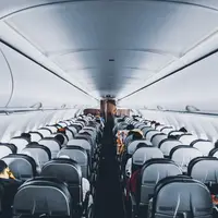 Ingin melakukan perjalanan udara pada masa PPKM, ikuti syarat berikut ini (pexels.com/Sourav Mishra)