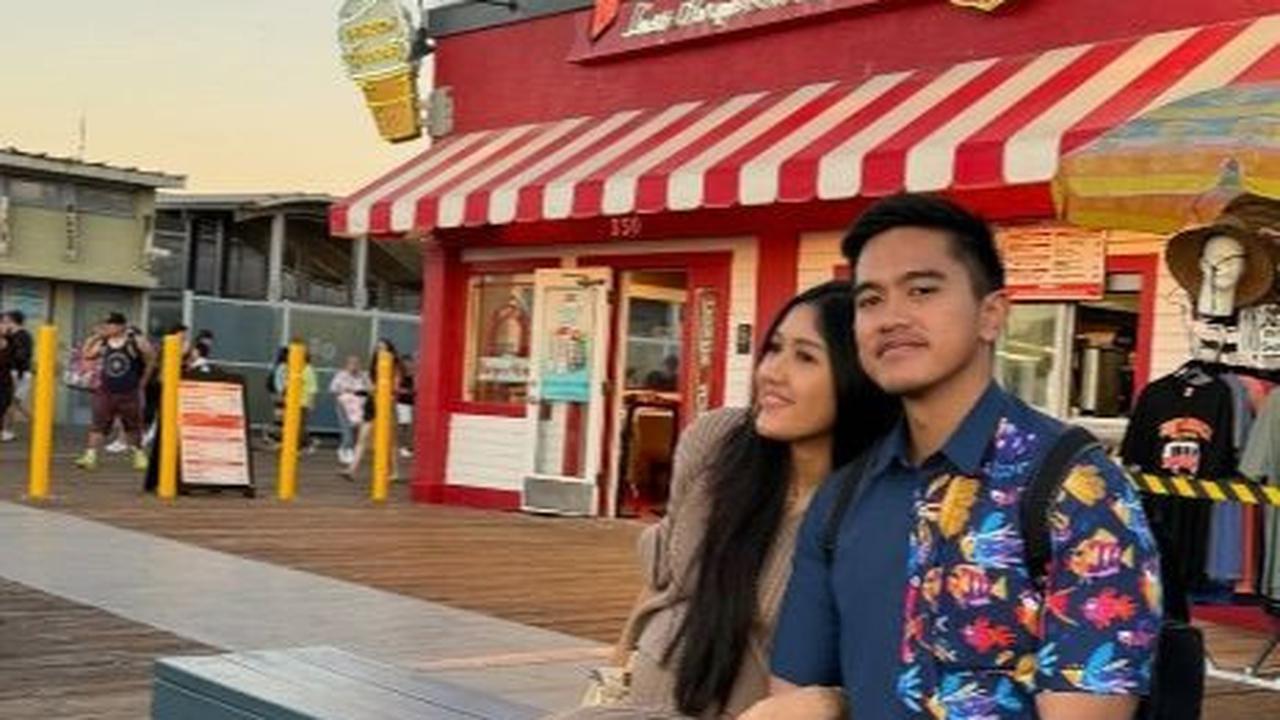 Erina memamerkan berbagai momen jalan-jalannya bersama Kaesang itu melalui Instagram Stories di akun pribadinya.