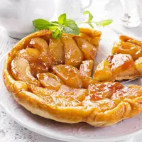 Tarte Tatin khas Prancis/copyright shutterstock