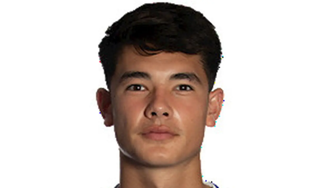 Elkan Baggott