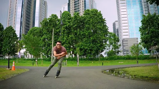 [Fimela] Titi Kamal dan Christian Sugiono