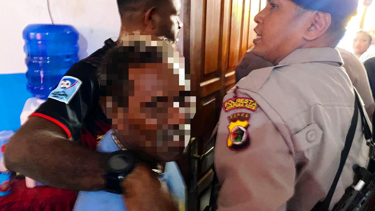 BN yang diamankan kepolisian atas dugaan pelecehan seksual yang dilakukan di kamar mandi sekolah SD di Distrik Jayapura Selatan, Kota Jayapura Papua (Humas Polresta Jayapura Kota)