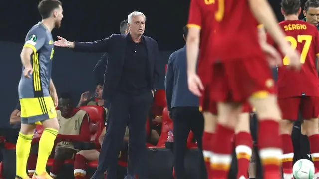 Pelatih AS Roma, Jose Mourinho.