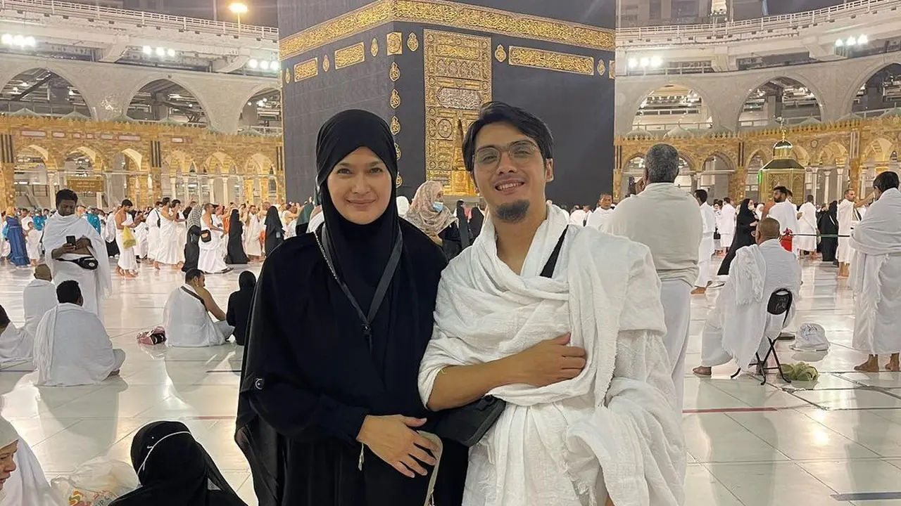[Fimela] Donna Harun dan Ricky Harun