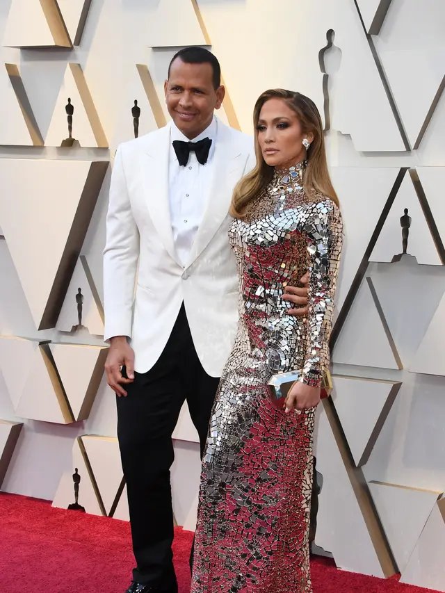 [Fimela] Jennifer Lopez dan Alex Rodriguez