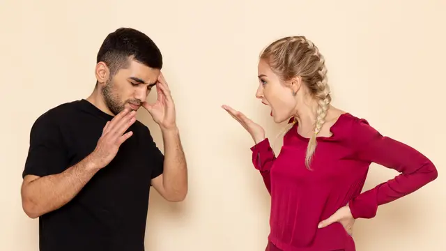 Sepasang kekasih terlibat dalam pertengkaran (Foto Dok: Freepik/KamranAydinov)