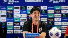 Pelatih Jepang, Hajime Moriyasu, berbicara dengan awak media saat konferensi pers jelang laga melawan Timnas Indonesia di Kualifikasi Piala Dunia 2026, Kamis (14/11/2024). (Bola.com/Bagaskara Lazuardi)