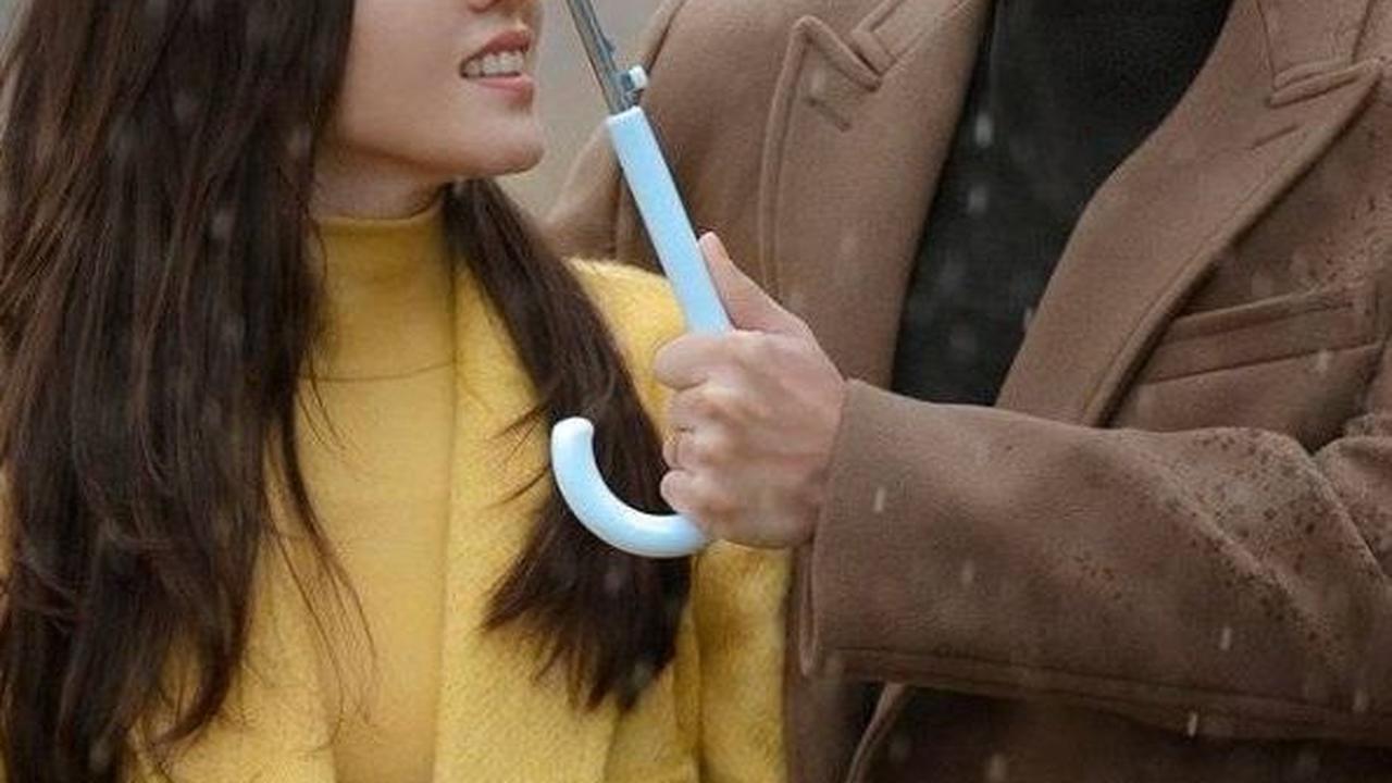 10.&nbsp;Gaya Berbusana yang Manis dan Mudah Ditiru