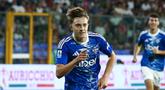 Como resmi mengakhiri kompetisi dengan mengukir tinta emas baru setelah menyegel tiket kelolosan ke Liga Champions untuk pertama kalinya sepanjang sejarah. (Alberto Mariani/LaPresse via AP)