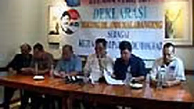Andi dan Anas Saling Klaim Dukungan