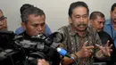 Bonaran Situmeang memberikan keterangan pers usai menjalani sidang vonis di Pengadilan Tipikor, Jakarta, Senin (11/5/2015). Bonaran mengaku kecewa dengan putusan hakim terhadap dirinya (Liputan6.com/Yoppy Renato)