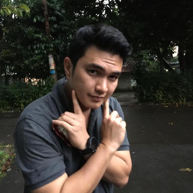 Aldi Taher (ist/ Munady Widjaja)