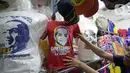 Pembuatan kaos tersebut mulai banyak diproduksi setelah penetapan capres dan cawapres yang diusulkan oleh Partai Politik atau Gabungan. (Liputan6.com/Faizal Fanani)