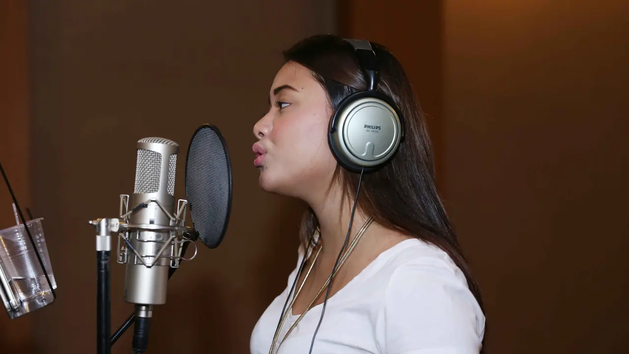 [Bintang] Aurel Hermansyah