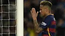 1. Neymar, kasus pajak yang membelitnya membuat penyerang Barcelona ini dikabarkan, The Sun, sudah tidak betah di Camp Nou. PSG serta duo Manchester siap menebus bintang Brasil ini seharga 157 juta poundsterling. (AFP/Lluis Gene)
