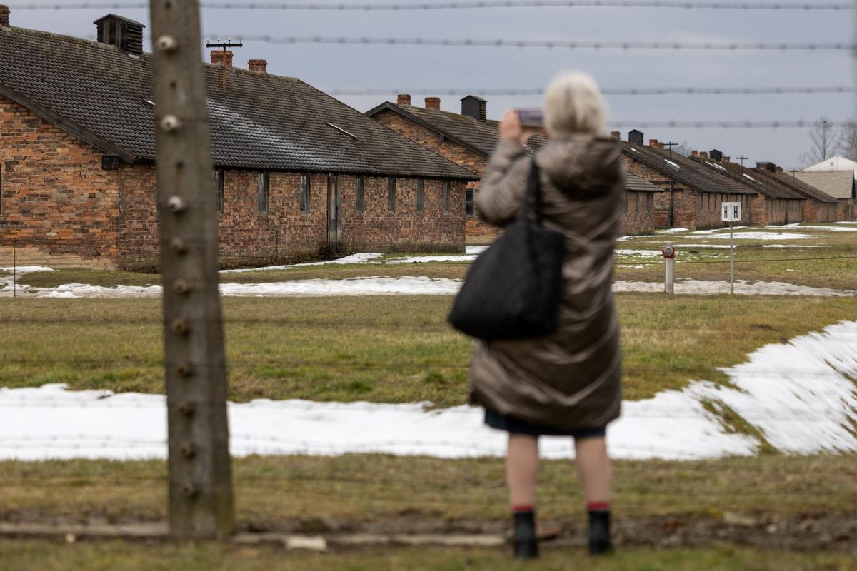 Tembok Kematian Saksi Bisu Kekejaman Nazi Eksekusi Korban Holocaust di Kamp Konsentrasi Auschwitz Polandia