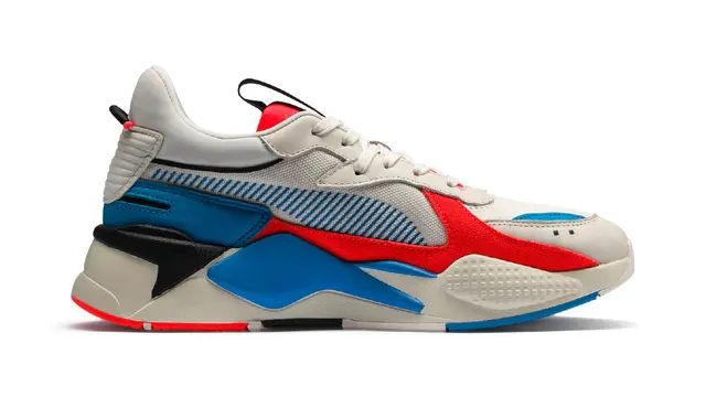 Inspirasi Masa Lalu Diaplikasikan dalam Koleksi Terbaru Sneakers