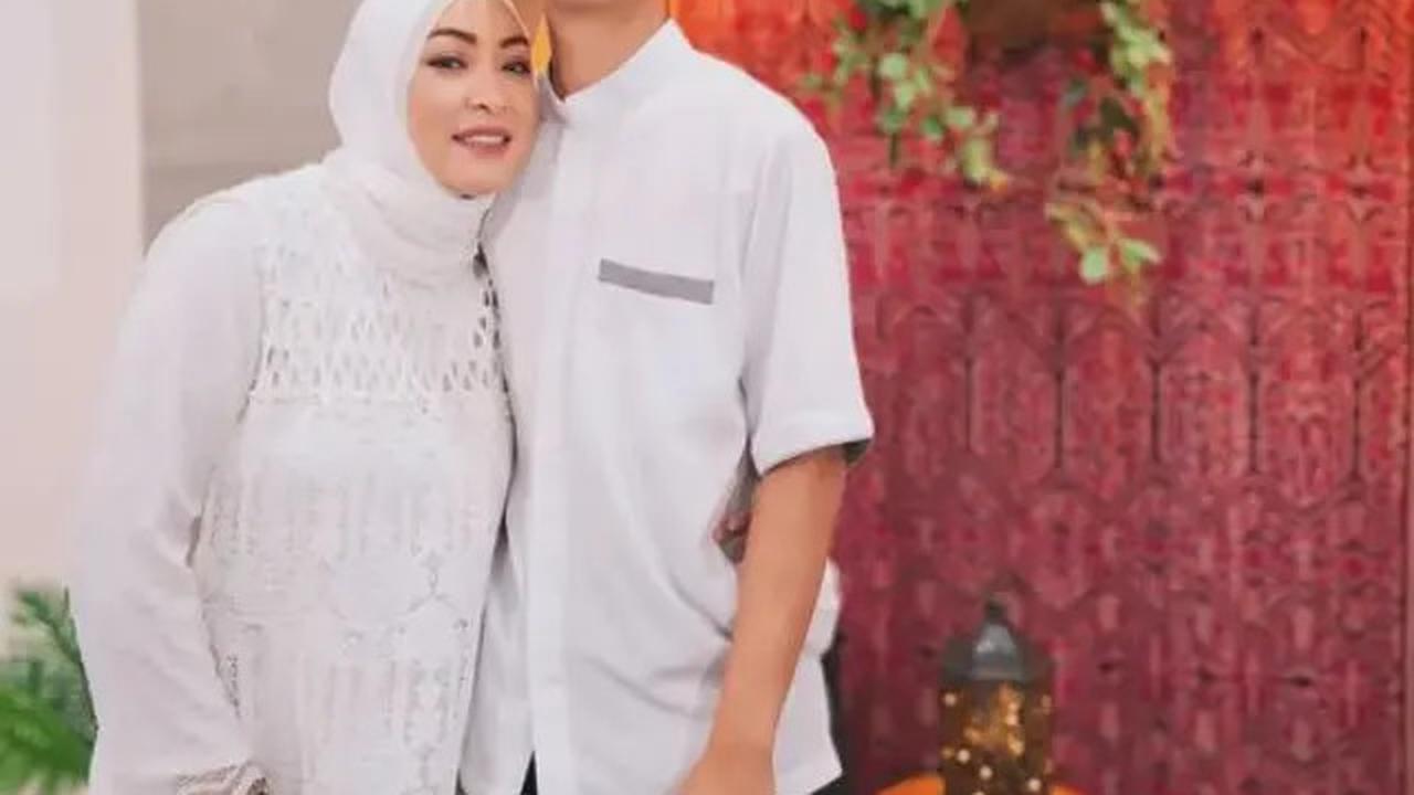Angelina Sondakh Ungkap Cerita Penuh Haru Saat Datang ke Masjid Nabawi Pertama Kali