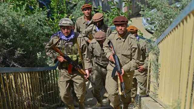 Hadapi Taliban, Warga Ramai-Ramai Masuk Militer Afghansitan