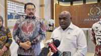 Jaksa Agung ST Burhanuddin dan Menteri HAM Natalius Pigai