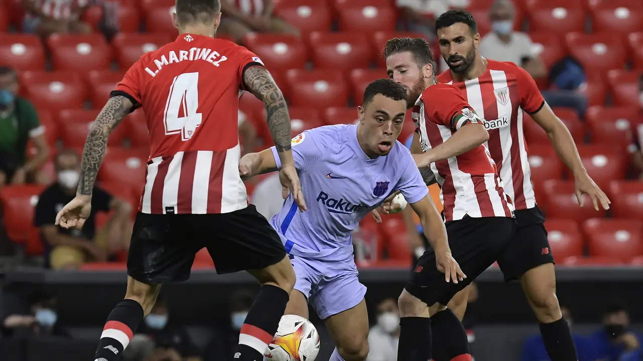 Foto: Gol Memphis Depay Selamatkan Barcelona dari Kekalahan atas Athletic Bilbao di Liga Spanyol
