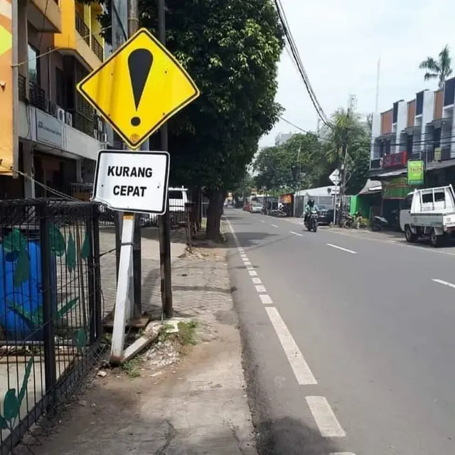 7 Potret Rambu Lalu Lintas di Indonesia Ini Malah Bikin Ngakak