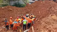 Hari Ketiga Pencarian Korban Longsor di Cilacap, Tim SAR Temukan 3 Jenazah