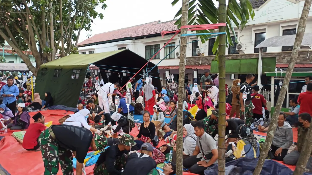 Korban Gempa Bumi Cianjur Sentuh Angka 700 Orang, IDI Cianjur Kerahkan Anggota Dokter untuk Tangani Perawatan