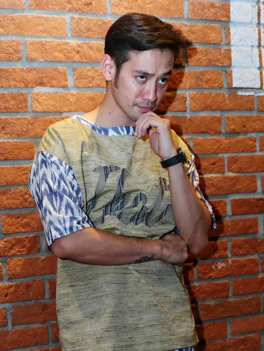 Salah satu menerima tawaran bermain dalam film Berangkat, ia bersangding dengan lawan main aktor-aktor hebat. Seperti Ringgo Agus Rahman, Tanta Ginting dan Ayushita. (Adrian Putra/Bintang.com)