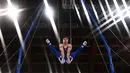 Pesenam Rusia Aleksandr Kartsev bertanding dalam babak penyisihan nomor senam artistik putra Olimpiade Tokyo 2020 di Ariake Gymnastics Center di Tokyo pada 24 Juli 2021. (AFP/Loic Venance)