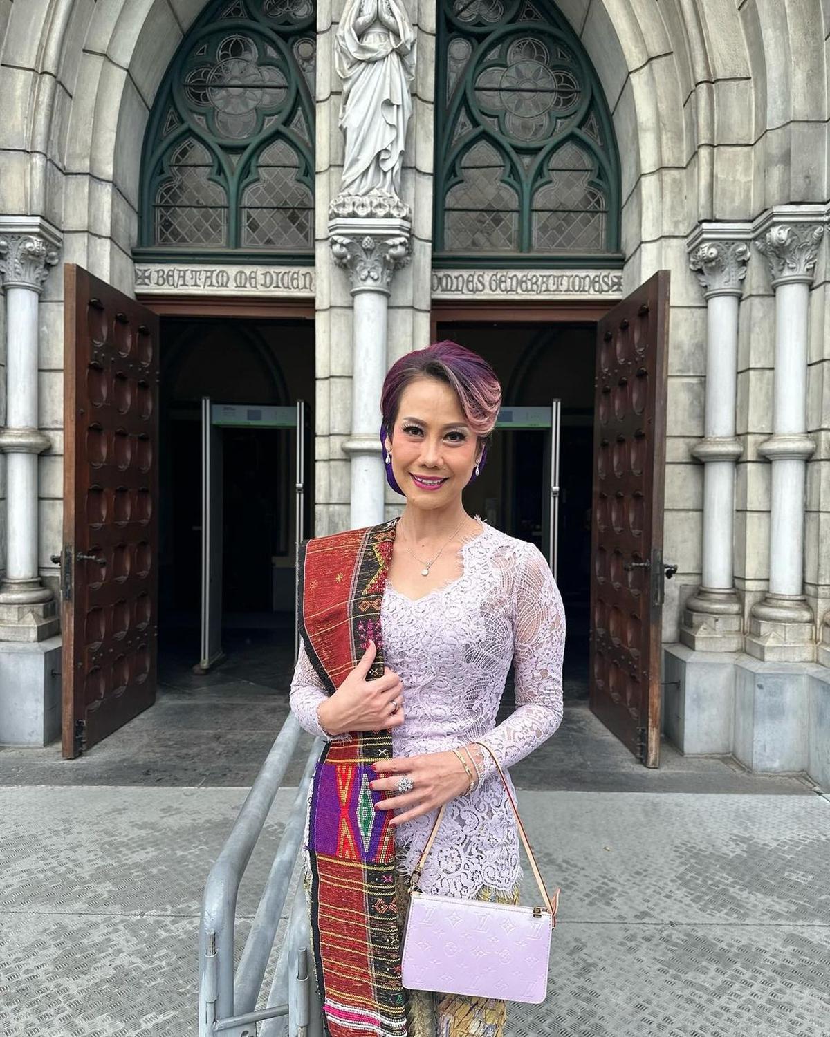Viral Momen Atasan Beri Potongan Kue Pertama Kepada OB, Sosoknya Curi Perhatian