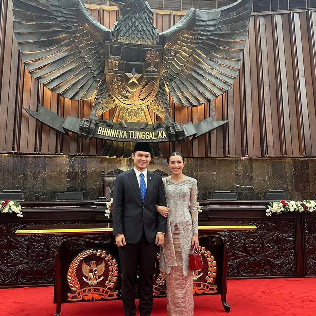 Potret 6 Artis Dampingi Suami Dilantik Jadi Anggota DPR RI Periode 2024 -2029