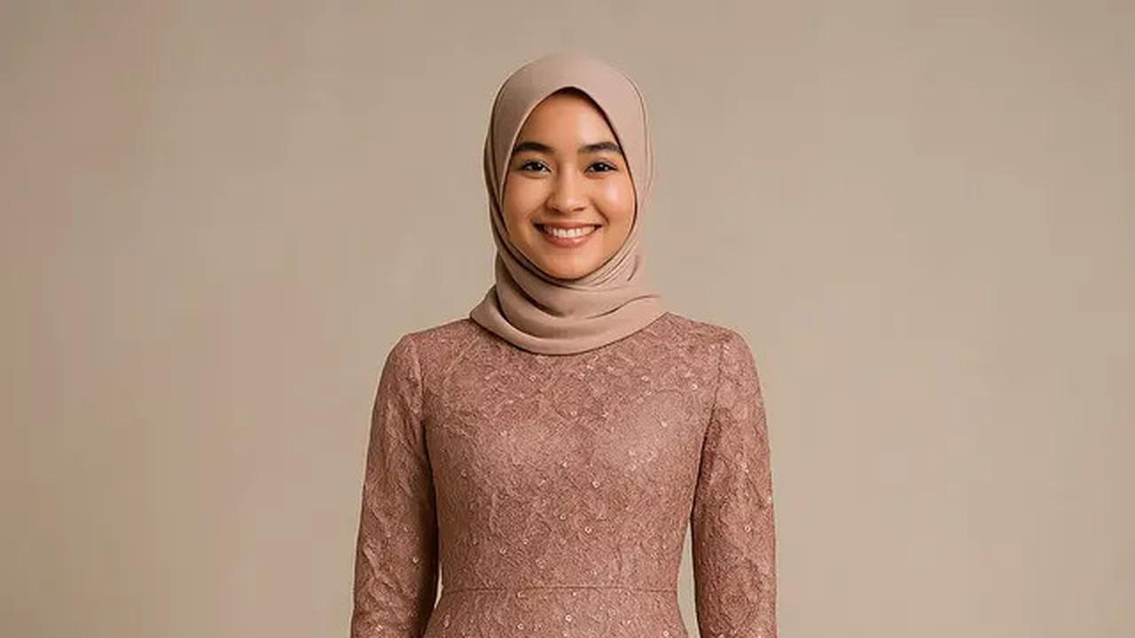 10 Model Long Dress Brokat Kombinasi Payet Terbaru, Stylish untuk Wanita Muda