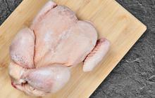 Trik Unik Mengatasi Ayam Beku yang Menempel Hanya Dalam 1 Menit