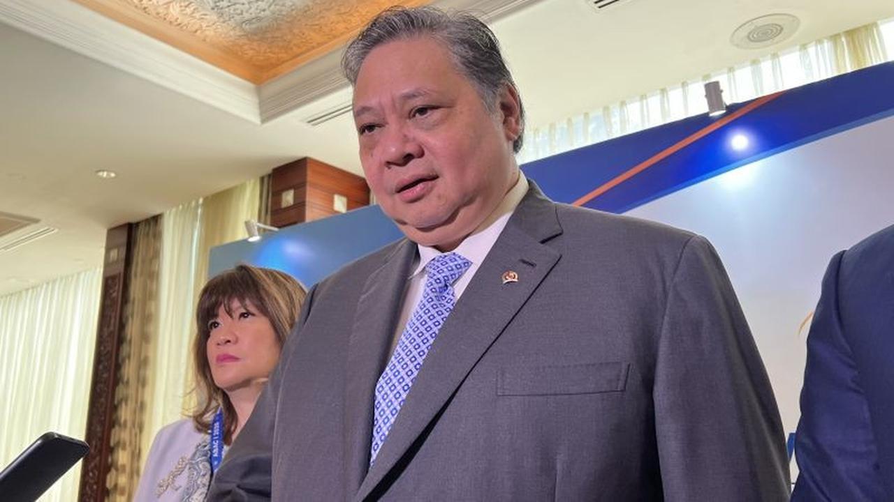 Menko Airlangga Minta Bank Beri Penjelasan ke Moody's Terkait Outlook Negatif Bank Indonesia